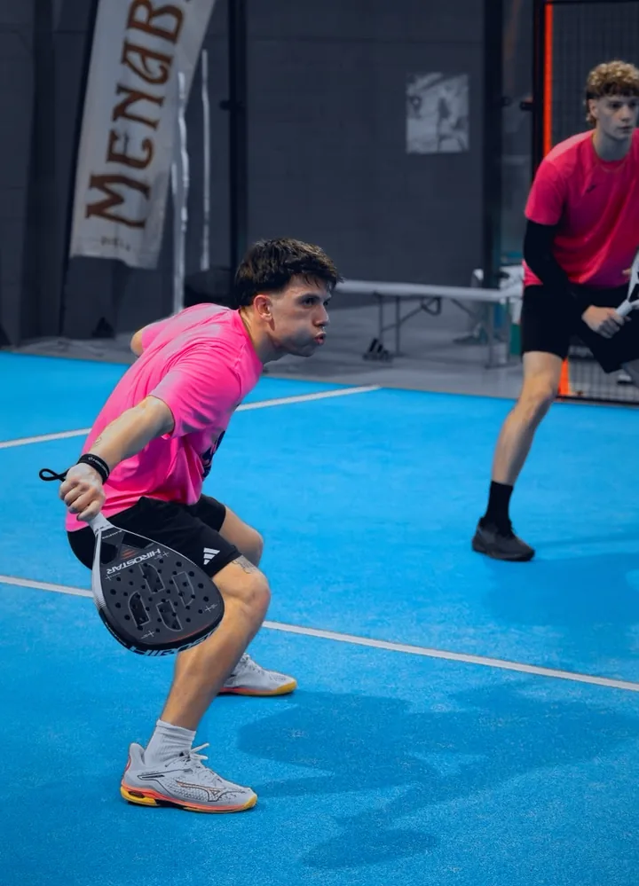 Nicolò Pagano in posizione di attesa a rete